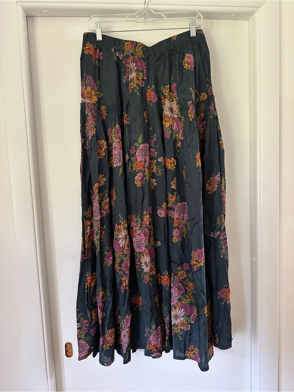 NATURAL LIFE Charcoal Wide-Leg Floral Palazzo Pants with Pink & Orange Blooms - Picture 3 of 8
